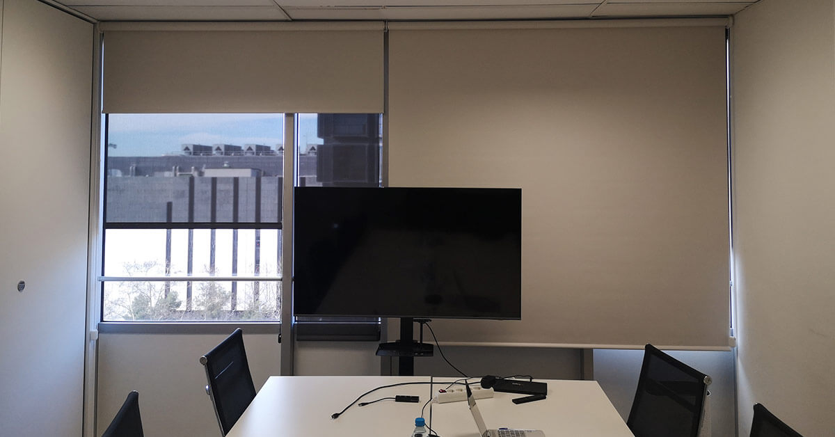 Estores enrollables para oficinas: la experiencia con CBC Ibérica